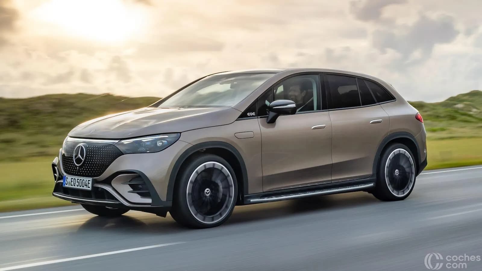 Mercedes EQE